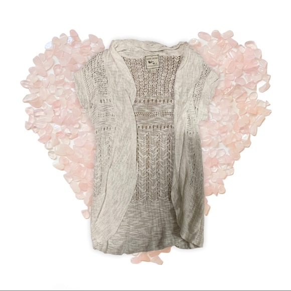 Small Pink Rose White Lace Sheer Cardigan - Picture 2 of 4